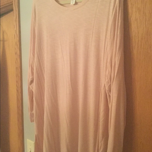 Old navy 3/4 T-shirt - Picture 2 of 5